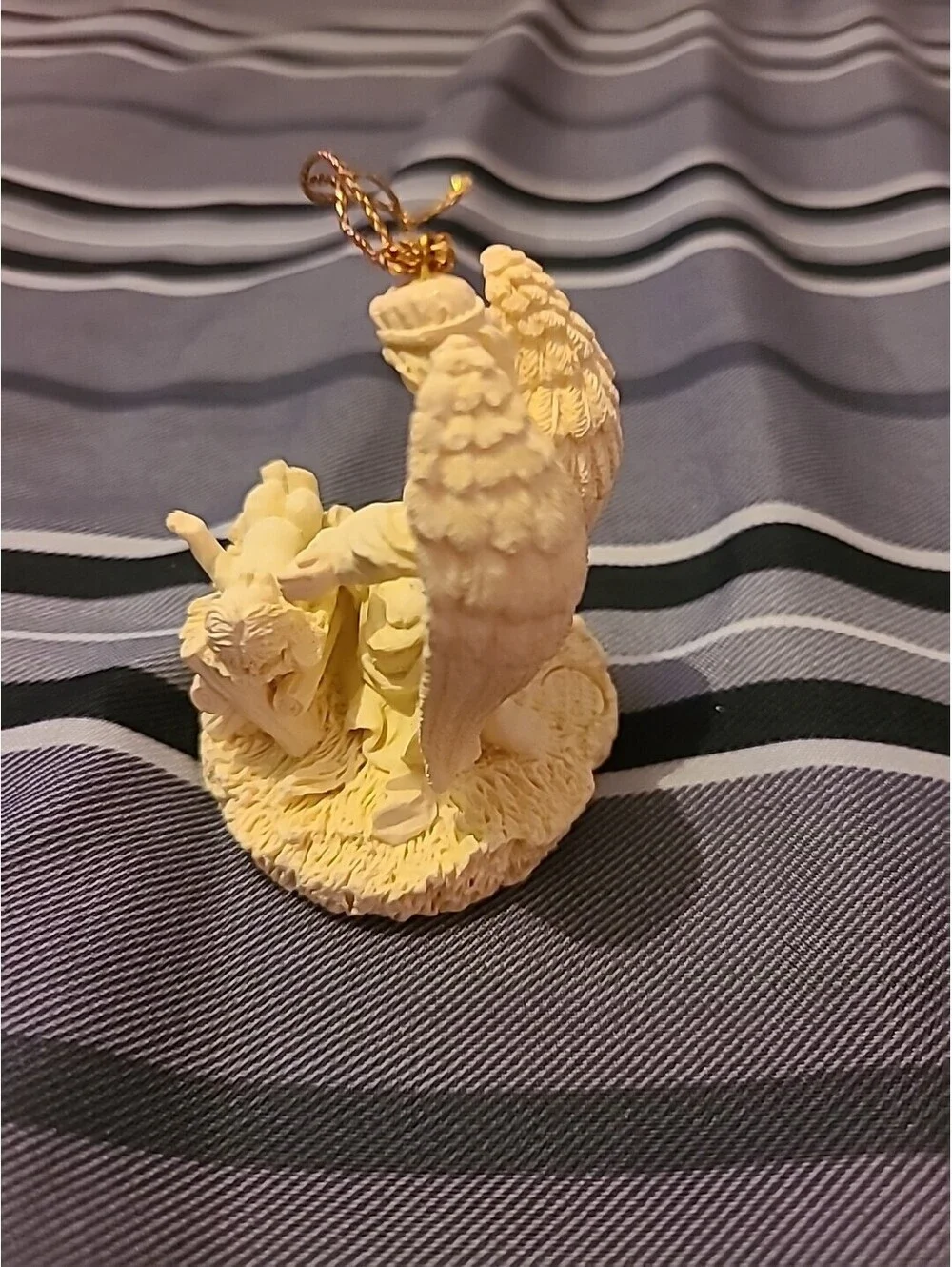 Angel & Infant Baby Jesus Small Figurine Cream Resin Porcelain Look 2.25”